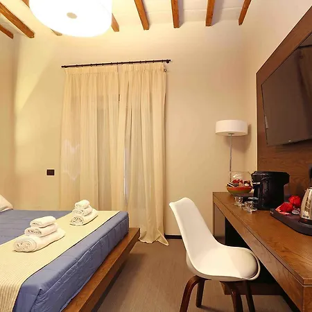 Unicum Vite 4* Rome